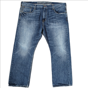 American Eagle Relaxed Jeans Size 46
